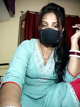 Snapshot of Soniya_444 chatting on January 2025 07:13:02 AM Soniya 444 online show from January 2025 07:13:02 AM