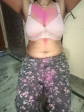 Snapshot of Soniya_444 chatting on March 2025 04:54:02 AM Soniya 444 online show from March 2025 04:54:02 AM