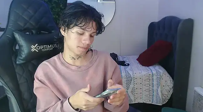 andy dan18 online show from January 2025 01:30:01 PM