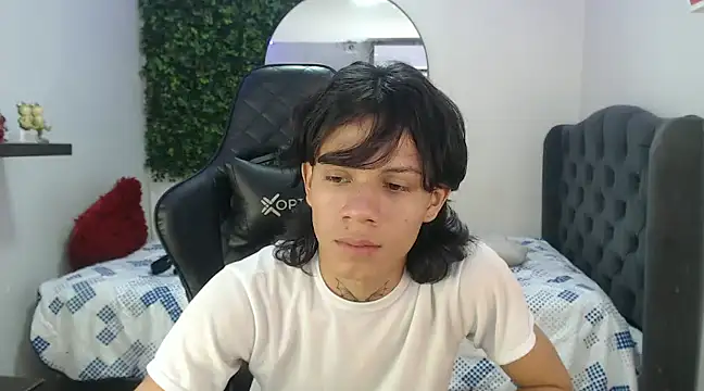 andy dan18 online show from January 2025 02:28:02 PM