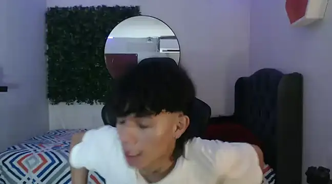 andy dan18 online show from February 2025 08:15:01 PM