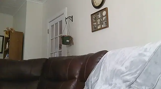 Snapshot of jaslenelovely chatting on January 2025 03:40:01 PM jaslenelovely online show from January 2025 03:40:01 PM