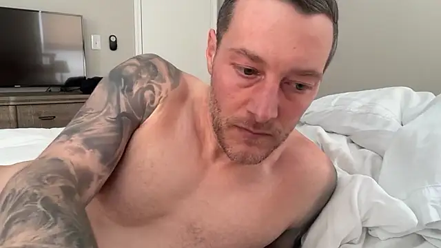 Snapshot of moon-boy chatting on February 2025 08:31:01 PM moon-boy online show from February 2025 08:31:01 PM