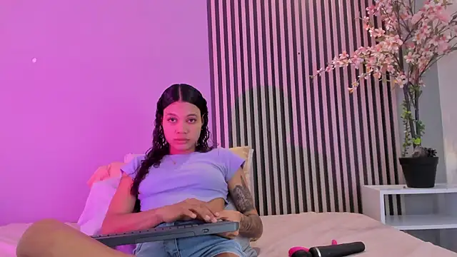 GysellHanson online show from February 2026 11:39:02 AM