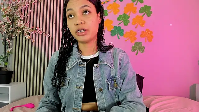 GysellHanson online show from March 2026 11:59:02 AM