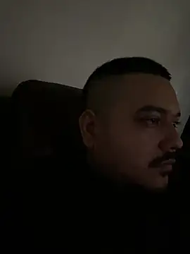 Snapshot of El_Titan1998 chatting on March 2025 02:44:02 PM El Titan1998 online show from March 2025 02:44:02 PM