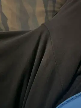 Snapshot of Dvddd chatting on November 2025 10:20:02 PM Dvddd online show from November 2025 10:20:02 PM