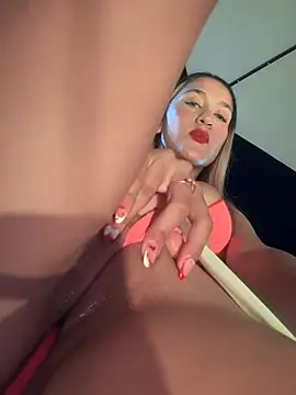 Snapshot of Mariapaula chatting on January 2025 11:40:01 PM Mariapaula online show from January 2025 11:40:01 PM