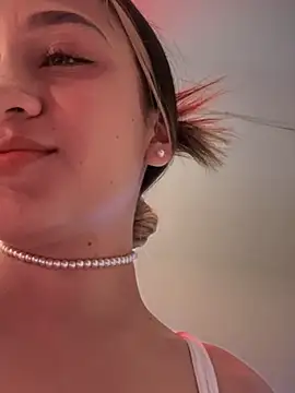 Snapshot of Mariapaula chatting on January 2025 11:56:01 PM Mariapaula online show from January 2025 11:56:01 PM