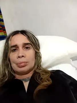 Snapshot of NaughtyBarbie19 chatting on November 2025 04:01:02 AM NaughtyBarbie19 online show from November 2025 04:01:02 AM