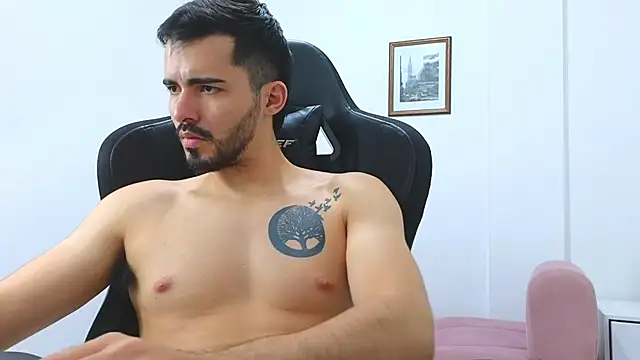 Massimoo 07 online show from January 2025 10:13:02 PM