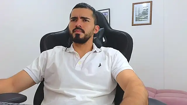 Massimoo 07 online show from March 2025 06:50:02 PM