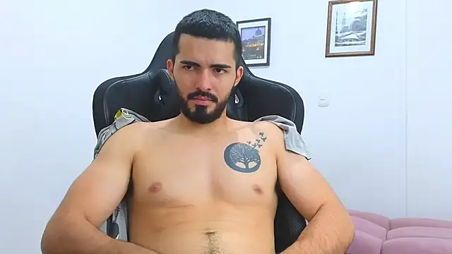 Massimoo 07 online show from March 2025 09:21:02 PM