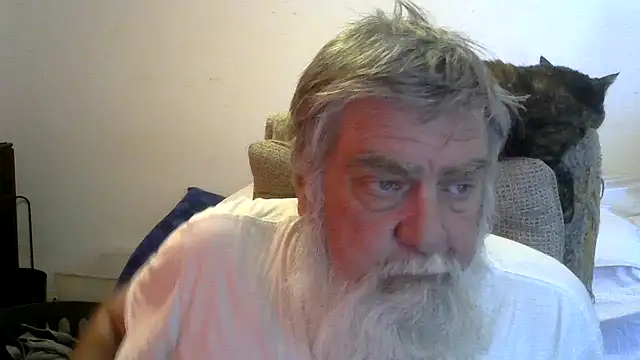 Snapshot of viejo_oso chatting on June 2026 07:49:01 PM viejo oso online show from June 2026 07:49:01 PM