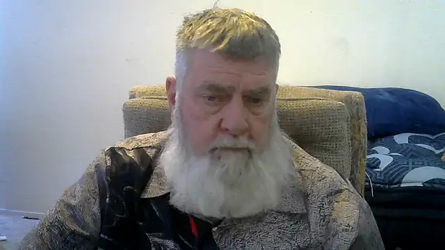 Snapshot of viejo_oso chatting on July 2026 03:53:02 PM viejo oso online show from July 2026 03:53:02 PM