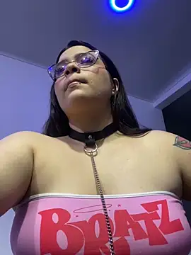 Snapshot of Sophia_cyrus11 chatting on December 2024 01:59:02 AM Sophia cyrus11 online show from December 2024 01:59:02 AM