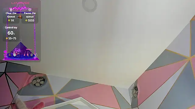 stefany duque1  online show from February 2025 08:54:01 AM