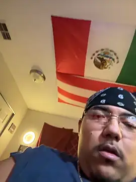 cloudy couple444 online show from September 2025 04:58:02 AM