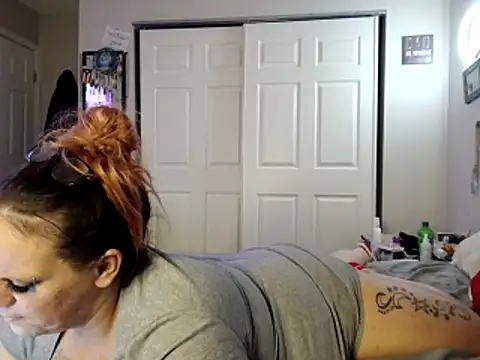 cloudy couple444 online show from October 2025 06:37:01 AM