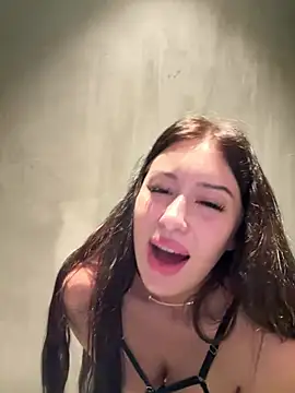 AndreaMood online show from February 2025 10:26:01 AM