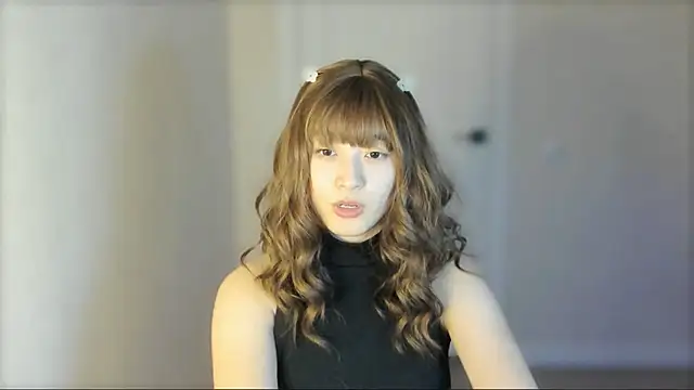  hannah baker online show from February 2025 12:46:02 PM