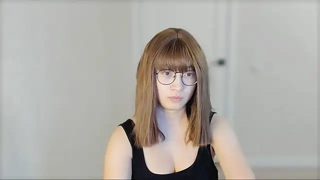  hannah baker online show from February 2025 03:22:01 AM