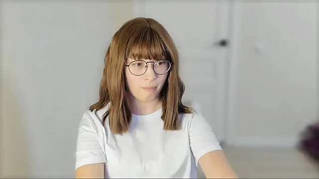  hannah baker online show from February 2025 01:06:01 PM