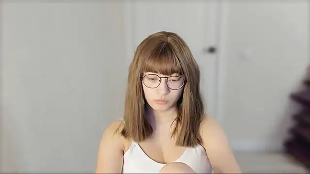  hannah baker online show from February 2025 03:15:02 PM