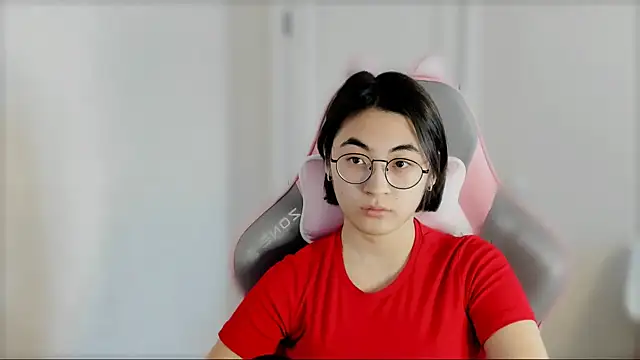  hannah baker online show from February 2025 12:42:01 PM