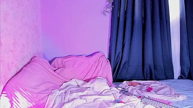 Snapshot of NattSumi chatting on December 2025 02:24:02 PM NattSumi online show from December 2025 02:24:02 PM