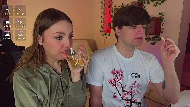 RobertAndLinela online show from February 2026 09:23:01 AM