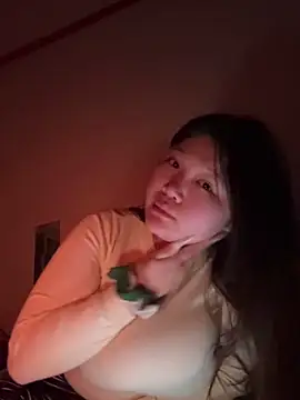 Snapshot of Happyou2 chatting on March 2025 03:16:02 PM Happyou2 online show from March 2025 03:16:02 PM