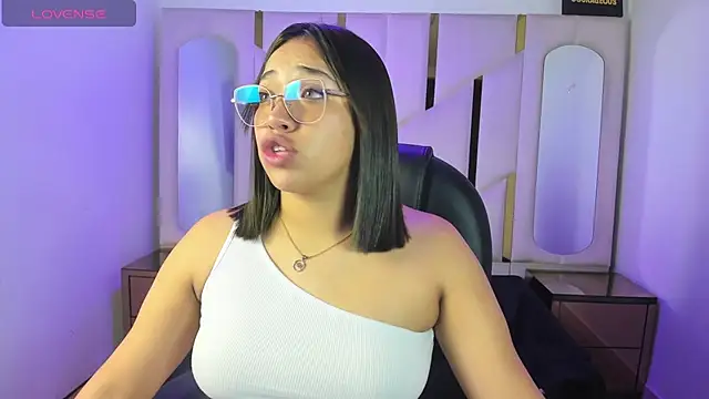 IsabellRodriguez18 online show from March 2026 03:12:01 AM