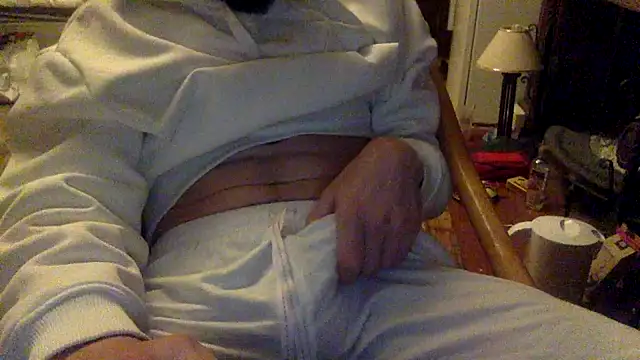 Snapshot of nevermind298079 chatting on January 2025 11:24:01 PM nevermind298079 online show from January 2025 11:24:01 PM