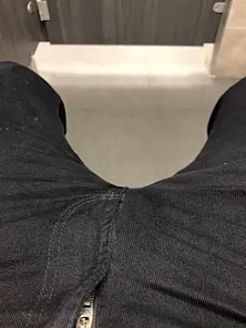 Snapshot of 22TT2295 chatting on January 2025 12:10:01 PM 22TT2295 online show from January 2025 12:10:01 PM