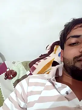 Snapshot of playboyz77 chatting on January 2025 02:58:01 PM playboyz77 online show from January 2025 02:58:01 PM