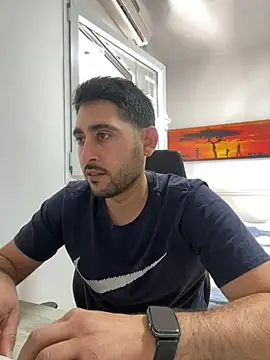 Snapshot of luffykingofpirets chatting on February 2025 07:37:01 AM luffykingofpirets online show from February 2025 07:37:01 AM