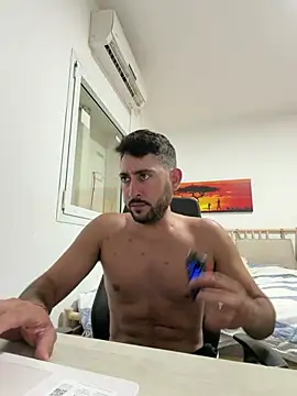 Snapshot of luffykingofpirets chatting on June 2026 04:45:01 PM luffykingofpirets online show from June 2026 04:45:01 PM