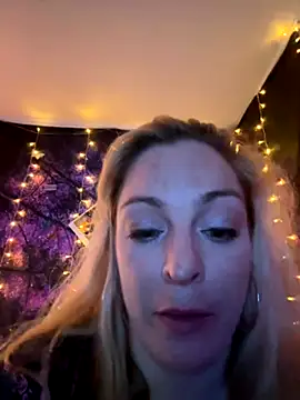 kayNkris online show from October 2025 06:45:01 AM