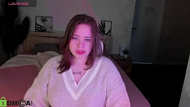 EricaElliott online show from October 2025 01:24:02 AM