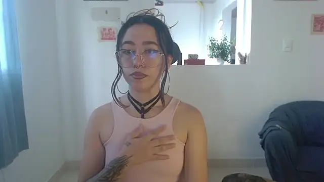 Maam Ine online show from December 2025 08:38:02 PM