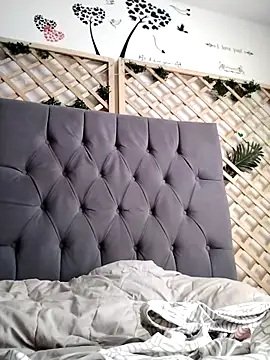 Snapshot of Mia_WAll chatting on December 2024 06:20:02 PM Mia WAll online show from December 2024 06:20:02 PM