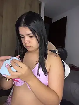 pretty angela1 online show from March 2026 04:07:01 AM