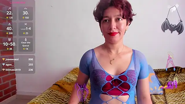 Laura hellss online show from February 2025 09:36:01 PM