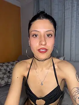 indira k online show from November 2025 12:22:01 AM