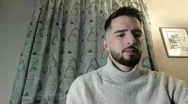 Snapshot of Themmiss chatting on December 2024 02:22:02 PM Themmiss online show from December 2024 02:22:02 PM