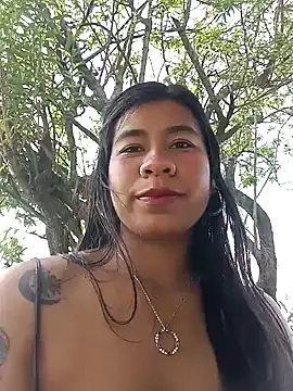 Pamelamilkk 1007 online show from January 2025 07:38:01 PM