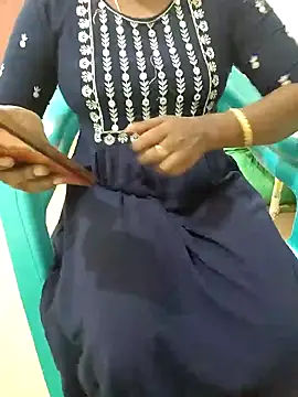 Snapshot of Tamil_roja69 chatting on December 2024 03:24:02 PM Tamil roja69 online show from December 2024 03:24:02 PM