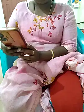 Snapshot of Tamil_roja69 chatting on January 2025 04:18:02 PM Tamil roja69 online show from January 2025 04:18:02 PM