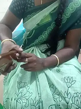 Snapshot of Tamil_roja69 chatting on February 2025 05:15:02 AM Tamil roja69 online show from February 2025 05:15:02 AM